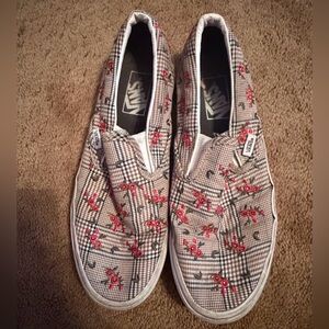 Vans Plaid Slip-On Shoes with Red Floral Design